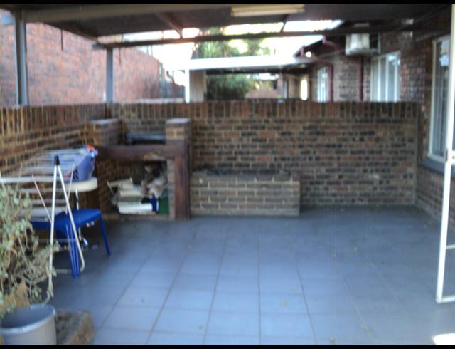 3 BEDROOM SIMPLEX FOR SALE IN BIRCHLEIGH